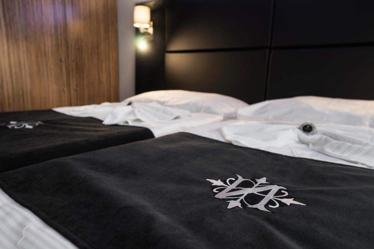 Noir Otel