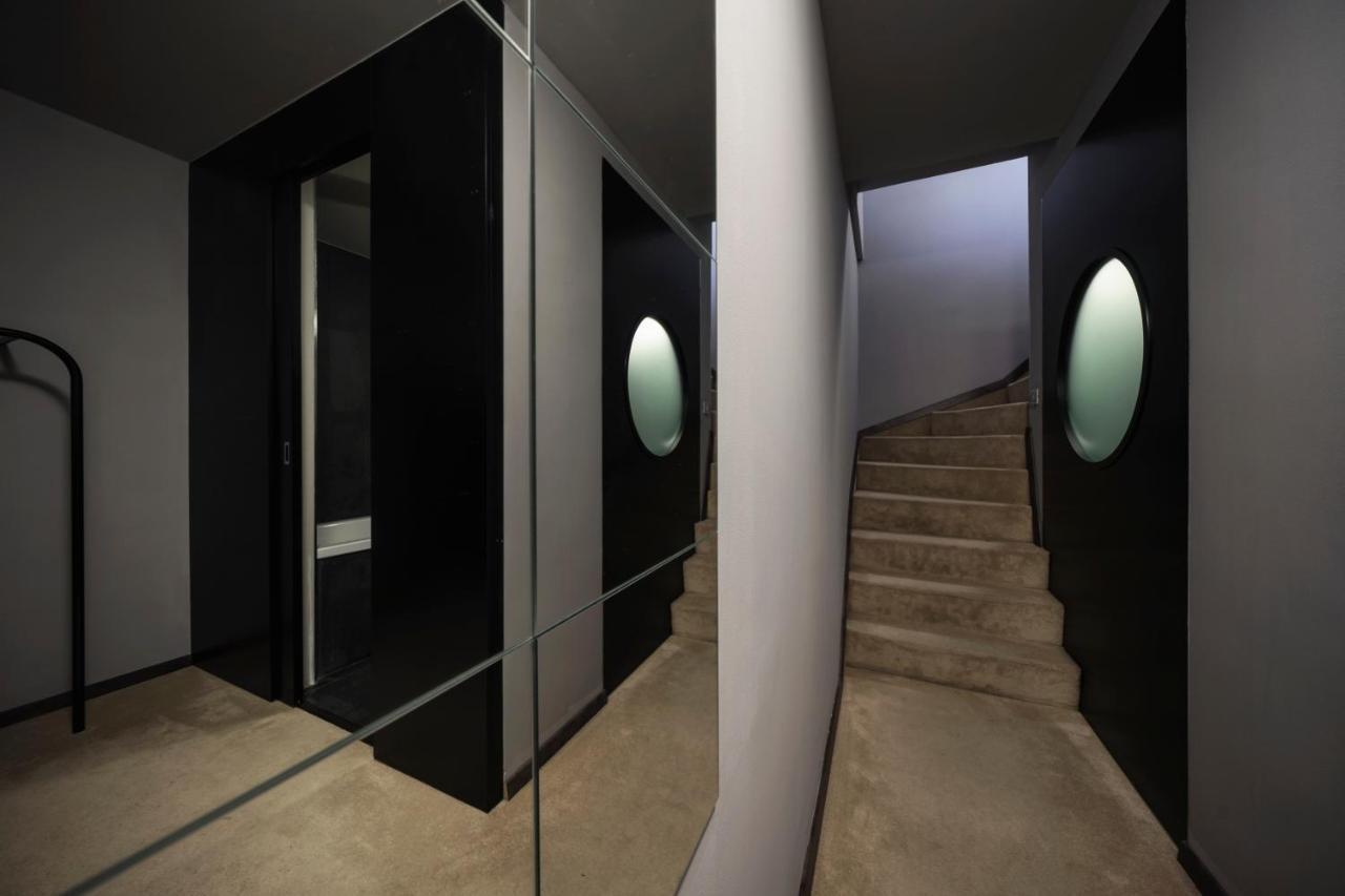 Noir Otel