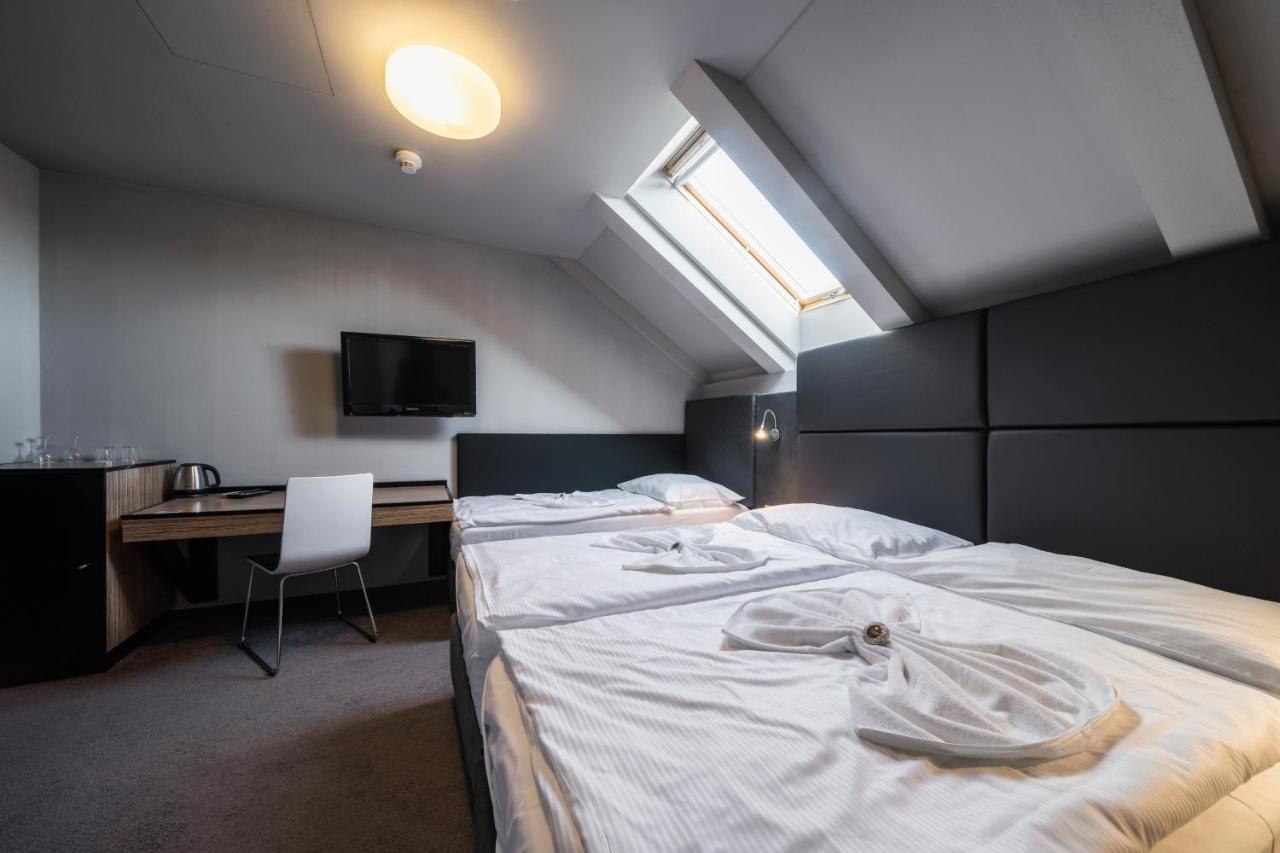 Noir Otel Prag