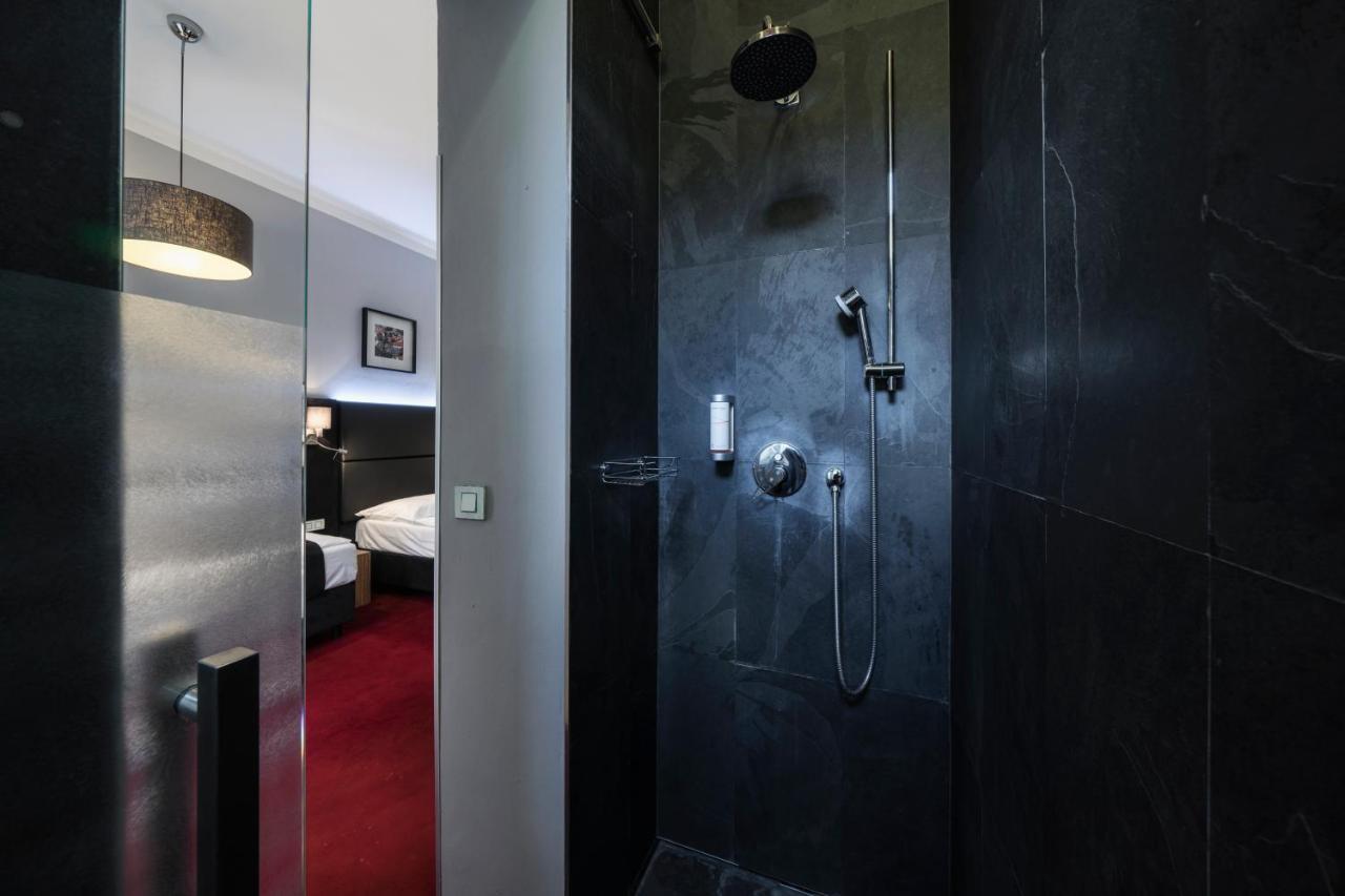 Otel Noir Prag