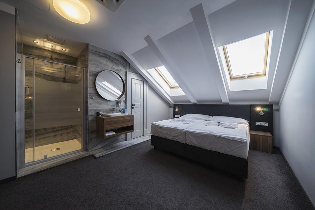 Noir Otel Prag