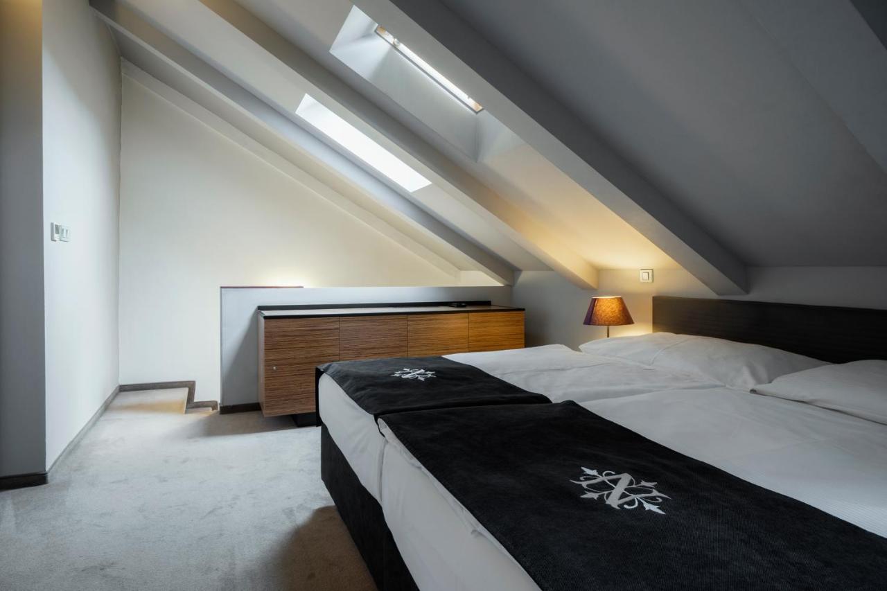 Otel Noir 4*