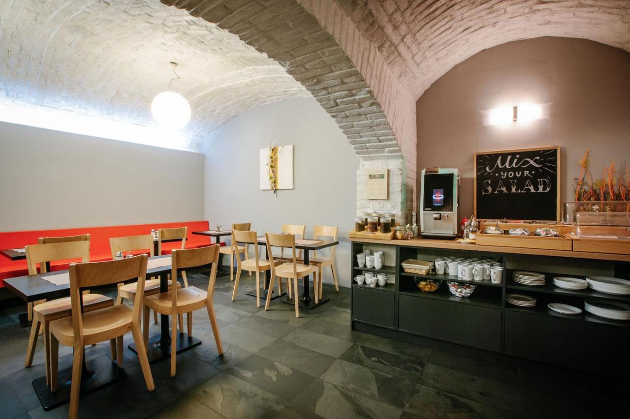 Noir 4* Prag